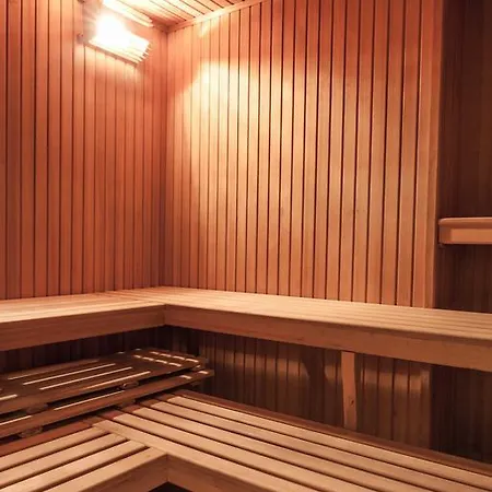 Fabilia Family 酒店