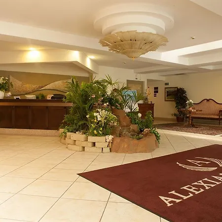 Fabilia Family Hotell 4*