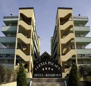 Fabilia Family Hotell 4*