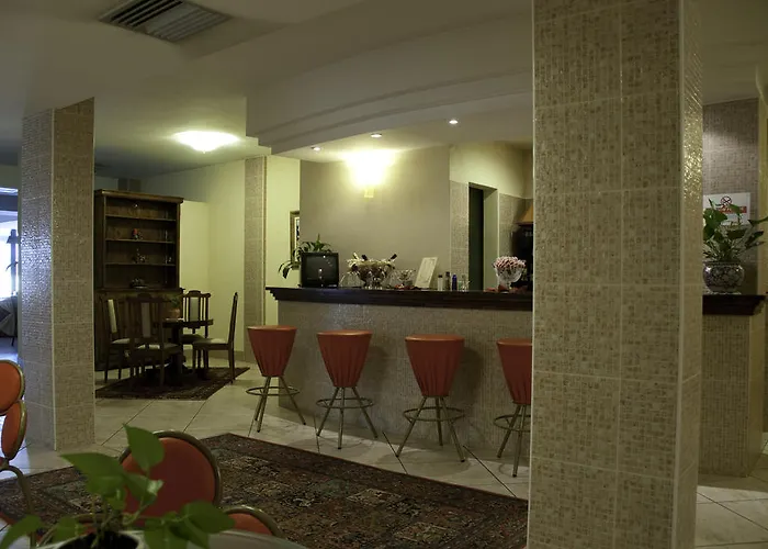 Hotel Fabilia Family 4*