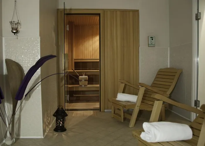 فندق Fabilia Family 4*